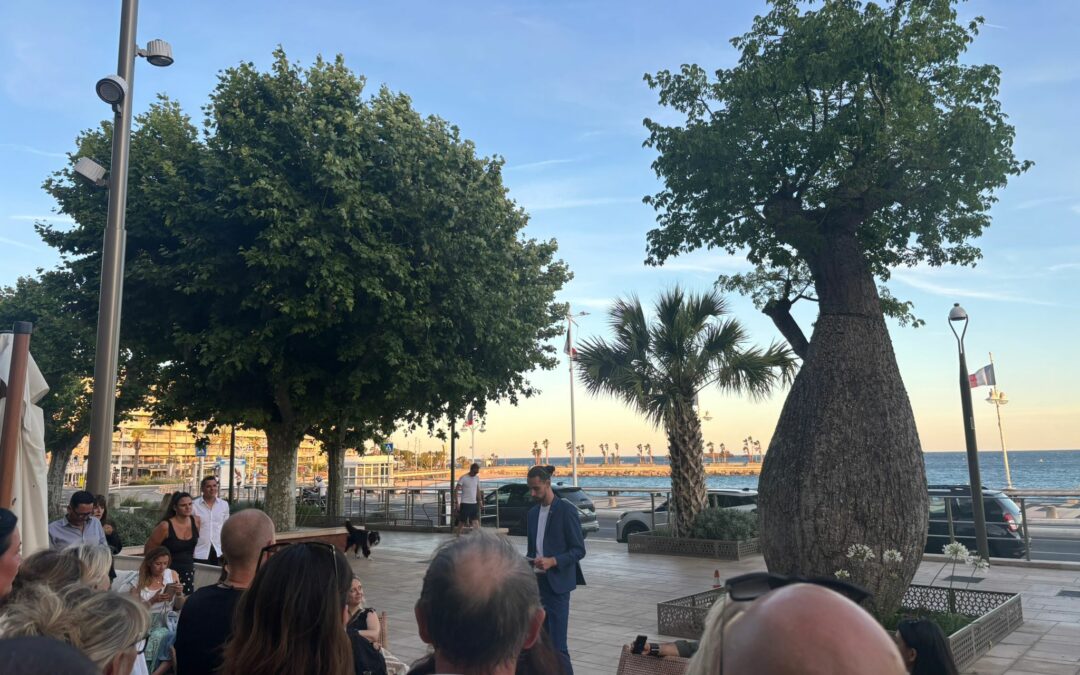  Le Mercure Centre plage Saint-Raphaël a inauguré sa nouvelle terrasse vue mer « Sunset by M » !